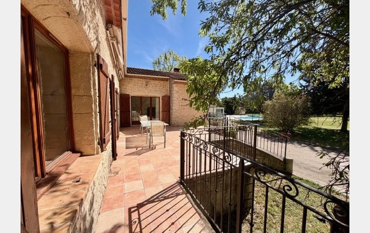 Propriété LUNEL (34400)  150 m2 750 000 € 