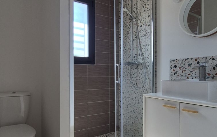 Maison SAINT-JEAN-DE-CORNIES (34160)  107 m2 449 000 € 