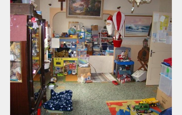 Maison DOMPIERRE-SUR-BESBRE (03290)  101 m2 87 200 € 