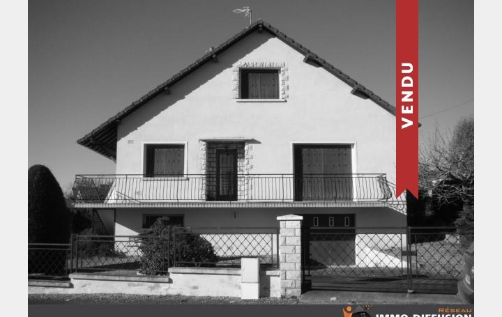 Réseau Immo-diffusion : Maison  DOMPIERRE-SUR-BESBRE  129 m2 108 000 € 