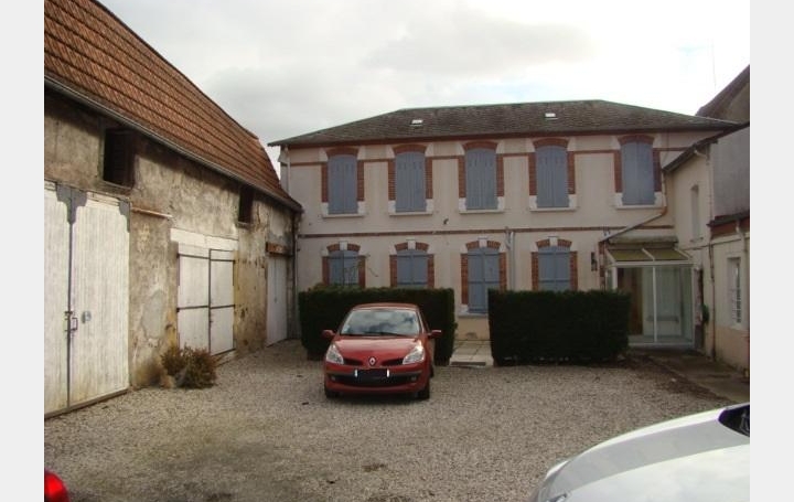 Immeuble BOURBON-LANCY (71140)  500 m2 420 000 € 