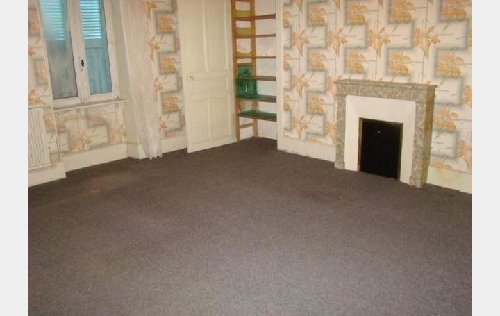 Maison de village SAINT-LEON (03220)  123 m2 91 800 € 