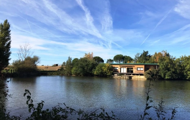 Réseau Immo-diffusion : Propriete  VERDUN-SUR-GARONNE  160 m2 420 000 € 