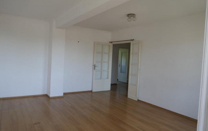 Réseau Immo-diffusion : Appartement P5  MURET  104 m2 155 000 € 