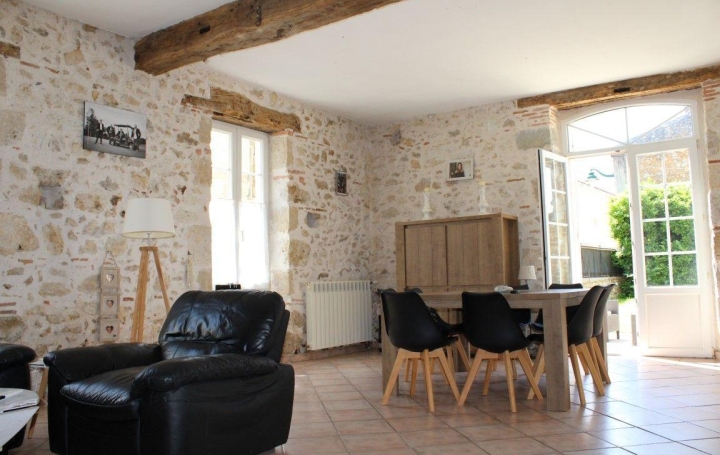 Maison EAUZE (32800)  263 m2 350 000 € 