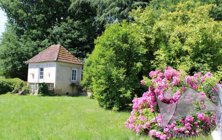 Maison EAUZE (32800)  263 m2 350 000 € 