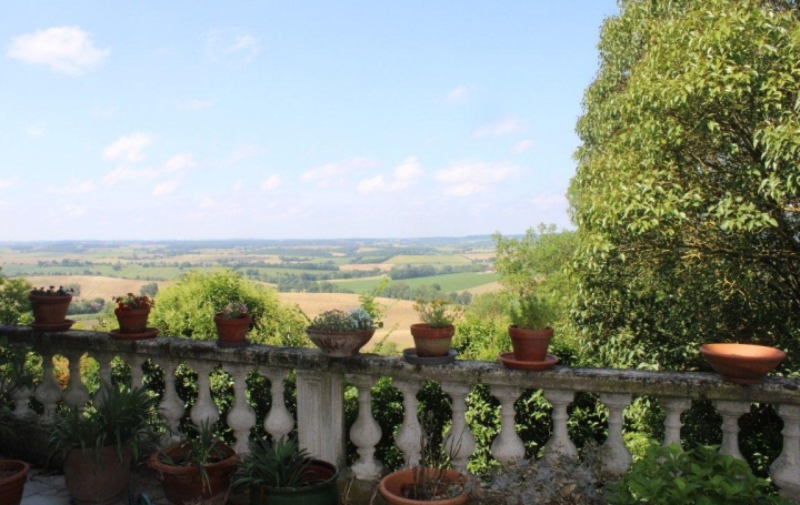 Maison de village MAUVEZIN (32120)  122 m2 212 000 € 