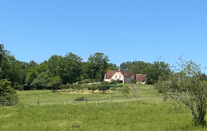 Propriété CAHORS (46000)  225 m2 748 800 € 