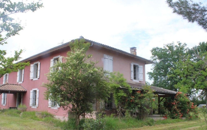 Propriété SAINT-GAUDENS (31800)  330 m2 349 800 € 