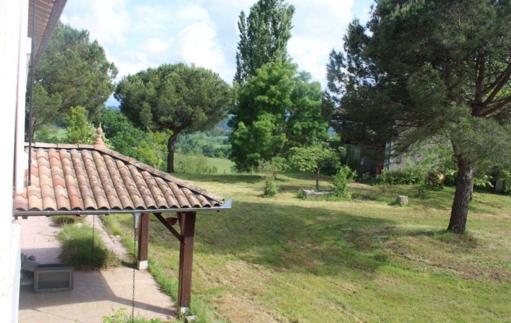 Propriété SAINT-GAUDENS (31800)  330 m2 349 800 € 