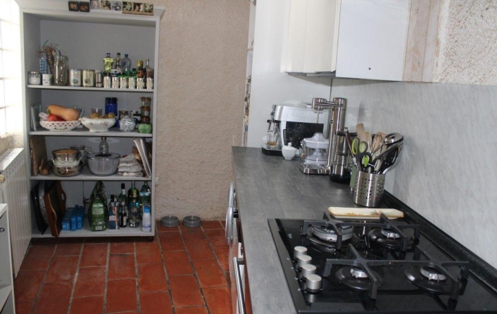 Maison MAUVEZIN (32120)  205 m2 339 200 € 