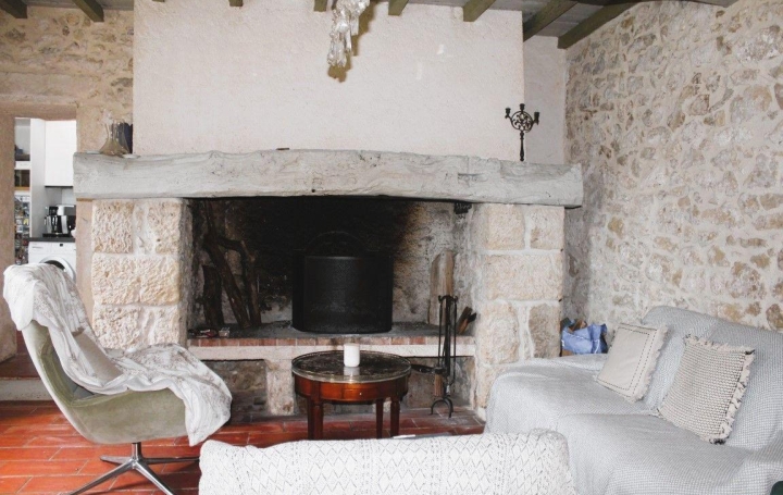 Maison MAUVEZIN (32120)  205 m2 339 200 € 