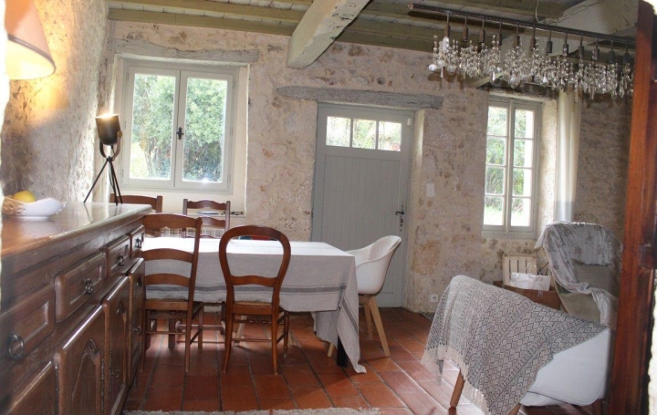 Maison MAUVEZIN (32120)  205 m2 339 200 € 