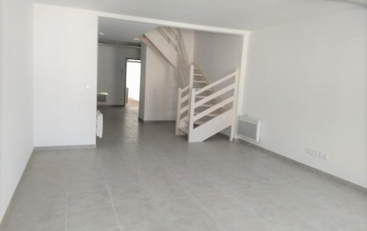 3 Pièces FLEURANCE (32500)  68 m2 510 € 