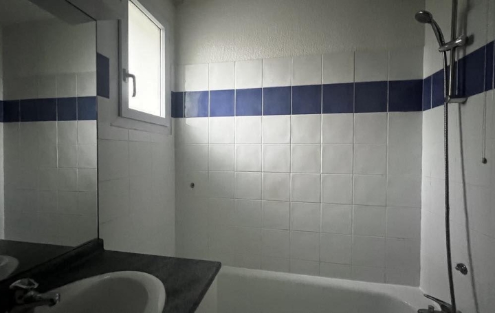 4 Pièces PREIGNAN (32810)  61 m2 132 500 € 