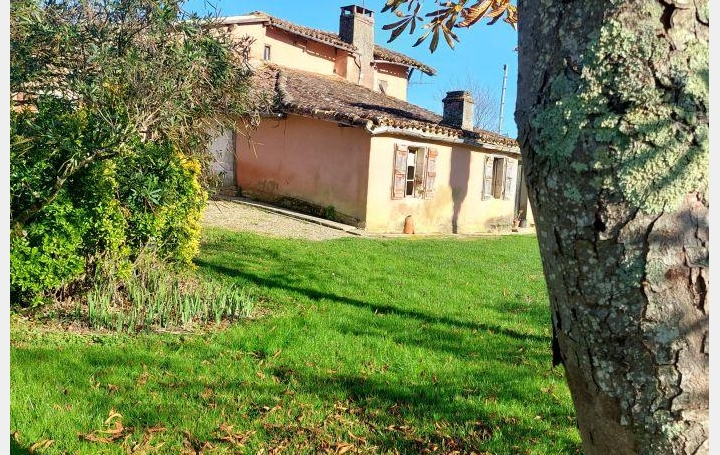 Maison SAINTE-RADEGONDE (32500)  200 m2 67 500 € 