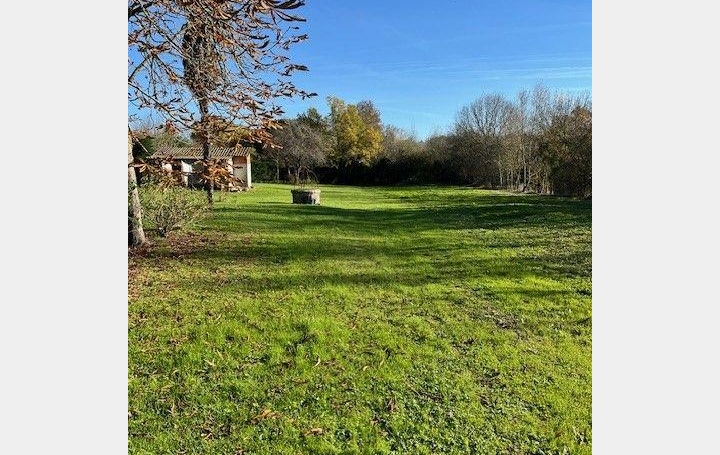 Maison SAINTE-RADEGONDE (32500)  200 m2 67 500 € 