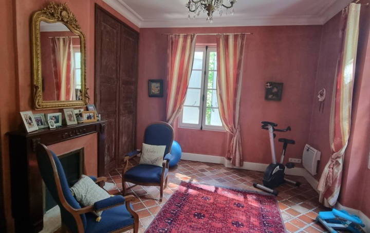 Propriété LECTOURE (32700)  233 m2 595 000 € 