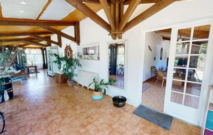 Maison MAIGNAUT-TAUZIA (32310)  250 m2 299 000 € 