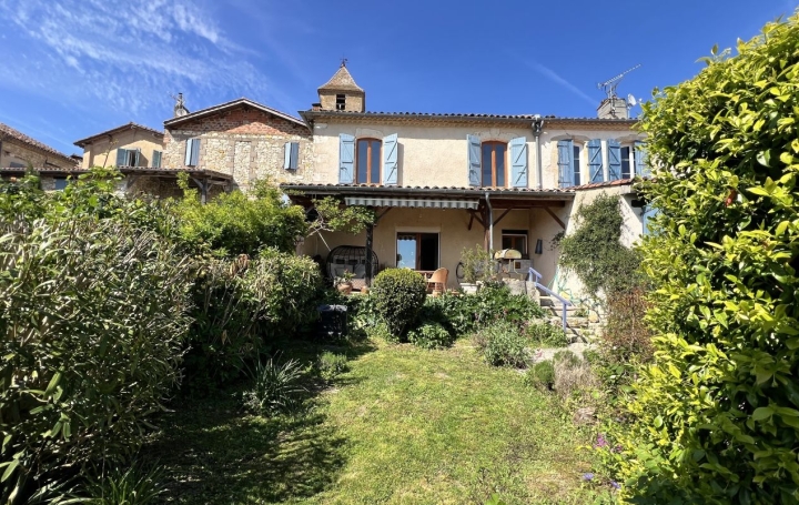 Maison de village LA SAUVETAT (32500)  166 m2 375 000 € 