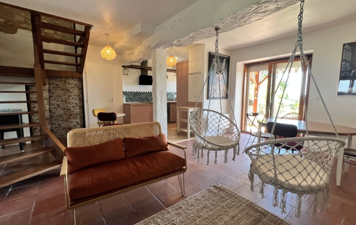 Maison de village LA SAUVETAT (32500)  166 m2 375 000 € 