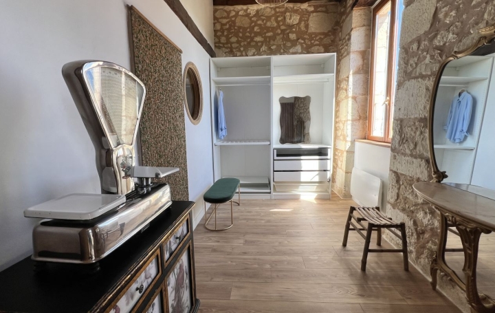 Maison de village LA SAUVETAT (32500)  166 m2 375 000 € 