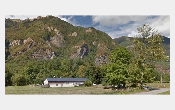 Réseau Immo-diffusion : Autre  CIER-DE-LUCHON  360 m2 295 000 € 