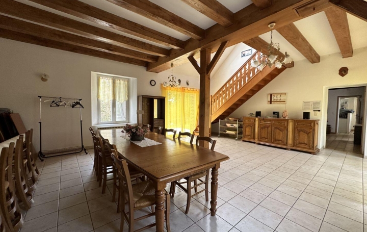 Maison MONDOUBLEAU (41170)  160 m2 278 250 € 