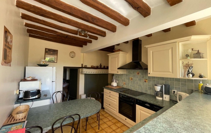 Maison MONDOUBLEAU (41170)  160 m2 278 250 € 