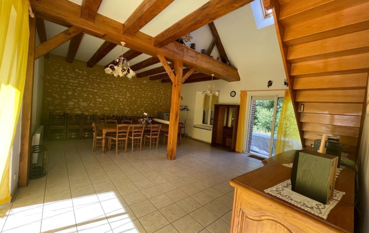 Maison MONDOUBLEAU (41170)  160 m2 278 250 € 