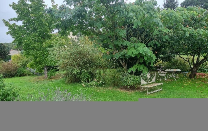 Maison VENDOME (41100)  80 m2 178 000 € 