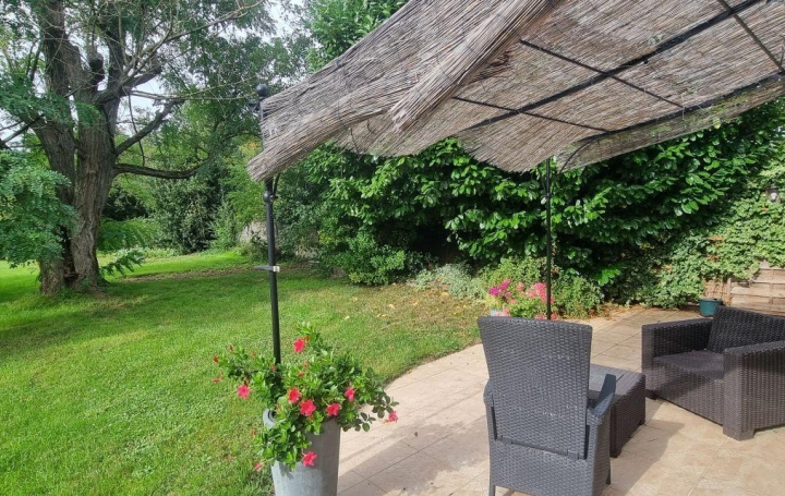 Maison VENDOME (41100)  155 m2 229 900 € 