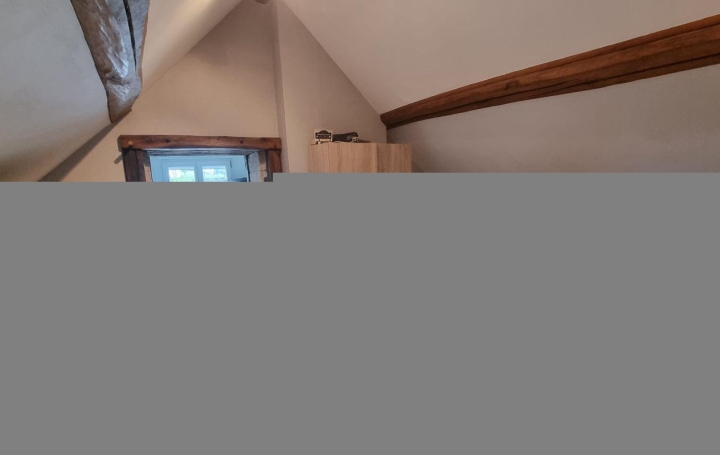 Maison VENDOME (41100)  150 m2 343 000 € 