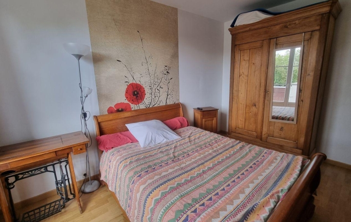 Maison VENDOME (41100)  150 m2 343 000 € 