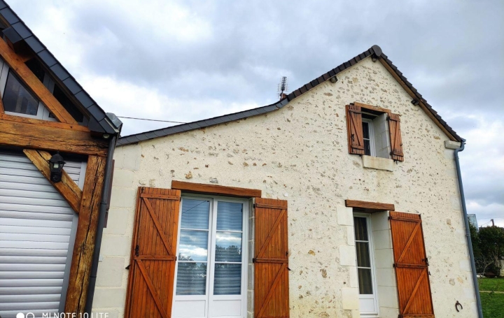 Maison VENDOME (41100)  150 m2 343 000 € 