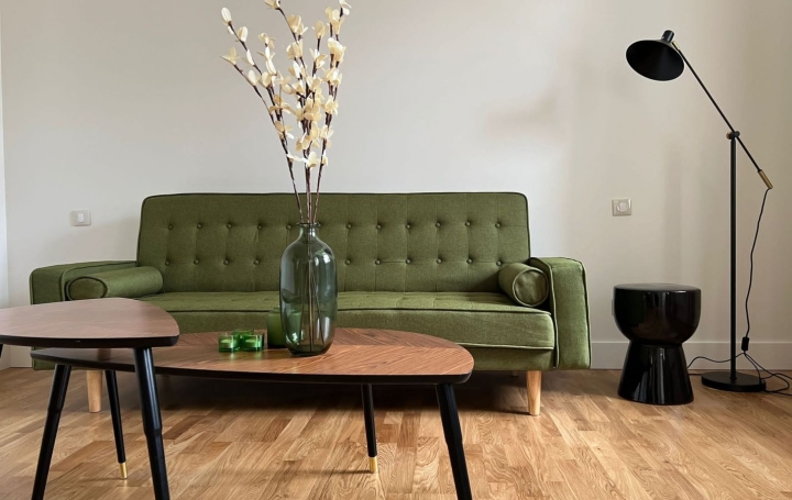 Maison VENDOME (41100)  79 m2 144 000 € 