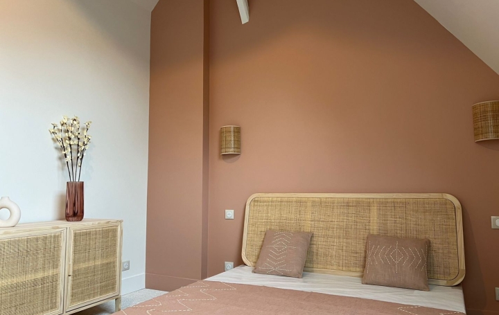 Maison VENDOME (41100)  79 m2 144 000 € 