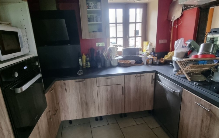 Maison VENDOME (41100)  177 m2 222 000 € 