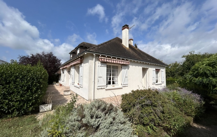 Réseau Immo-diffusion : Maison  AMBOISE  120 m2 315 000 € 