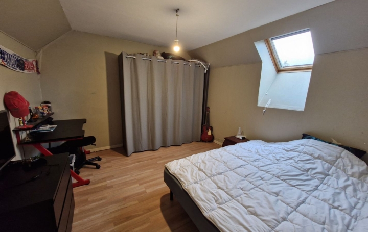 Maison VENDOME (41100)  114 m2 152 000 € 