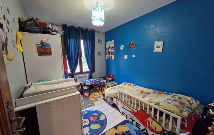 Maison VENDOME (41100)  114 m2 152 000 € 