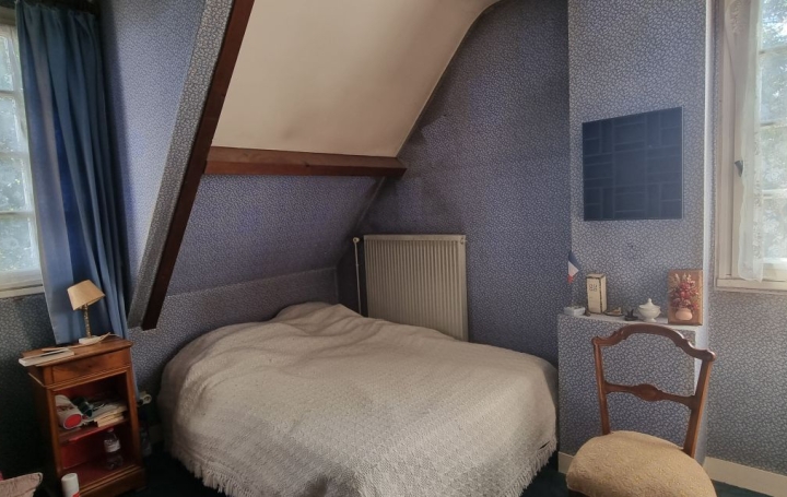 Maison VENDOME (41100)  161 m2 241 500 € 