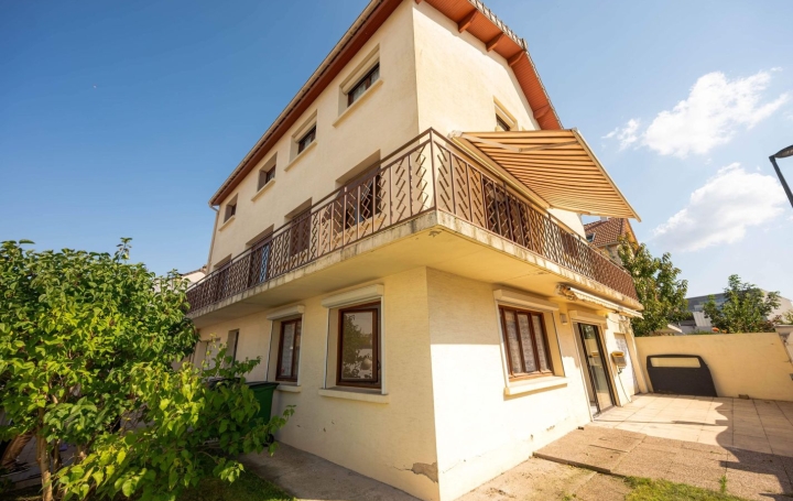 Maison CLAMART (92140)  197 m2 842 400 € 