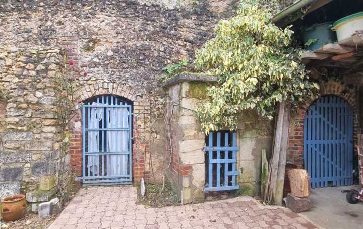 Maison VENDOME (41100)  115 m2 209 500 € 