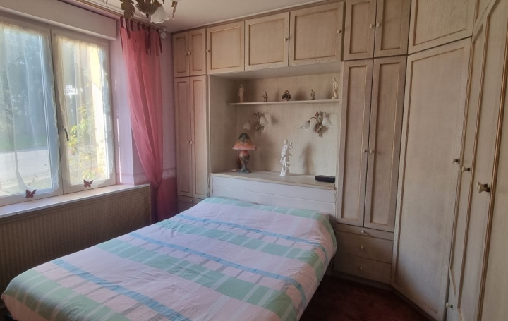 Maison VENDOME (41100)  115 m2 209 500 € 