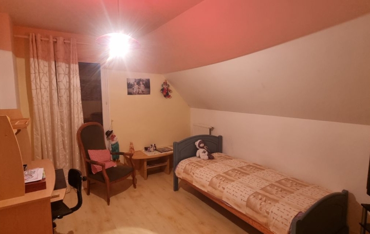 Maison VENDOME (41100)  130 m2 255 000 € 