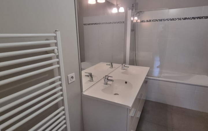 3 Pièces ORLEANS (45000)  91 m2 236 000 € 