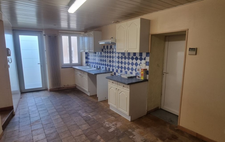 Maison NAVEIL (41100)  188 m2 345 000 € 