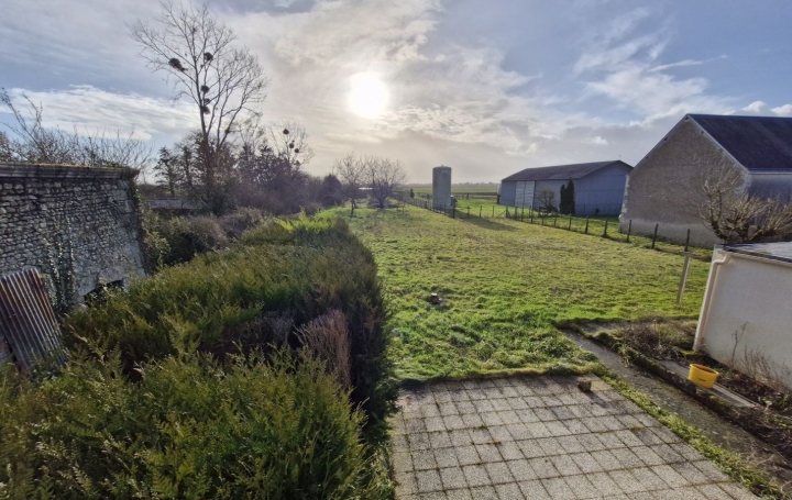 Maison BRIOU (41370)  170 m2 145 000 € 