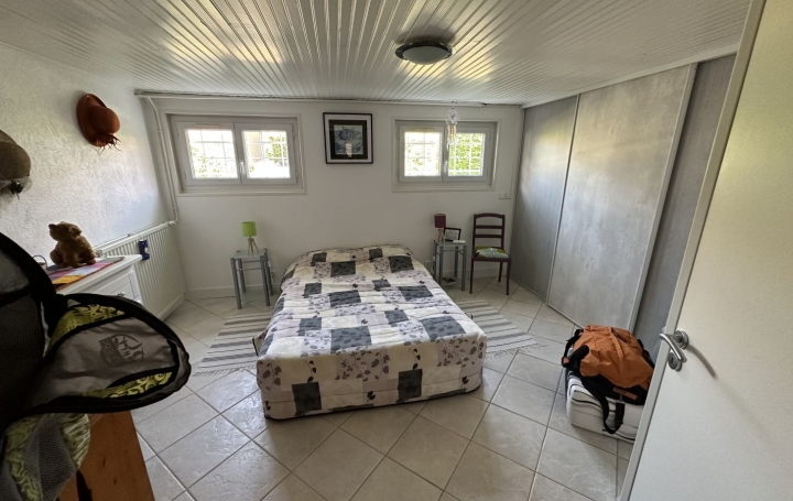 Maison VENDOME (41100)  186 m2 379 000 € 